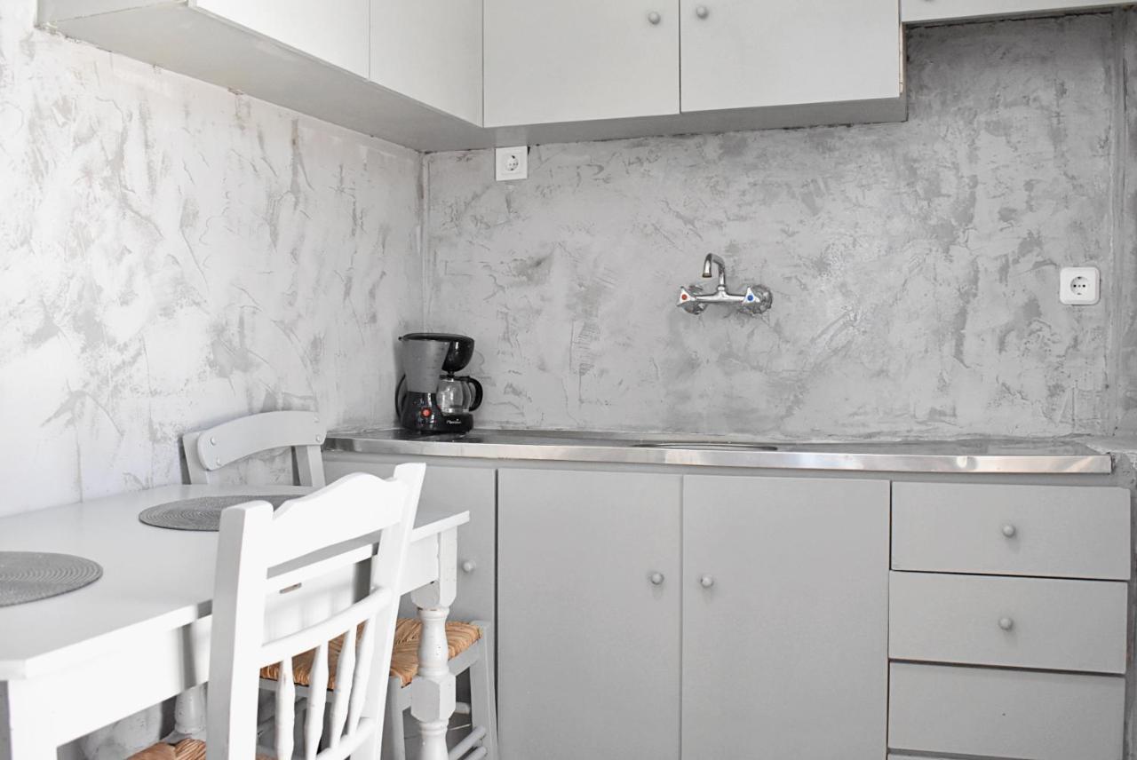 Apartment Giagia Annousio *